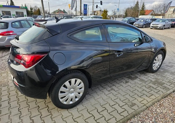 Opel Astra cena 29900 przebieg: 183000, rok produkcji 2012 z Orzysz małe 106